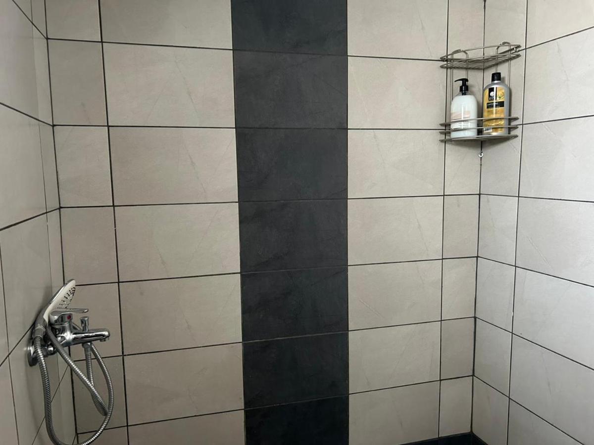 Somfy Apartment Athens Airport Szpáta Kültér fotó