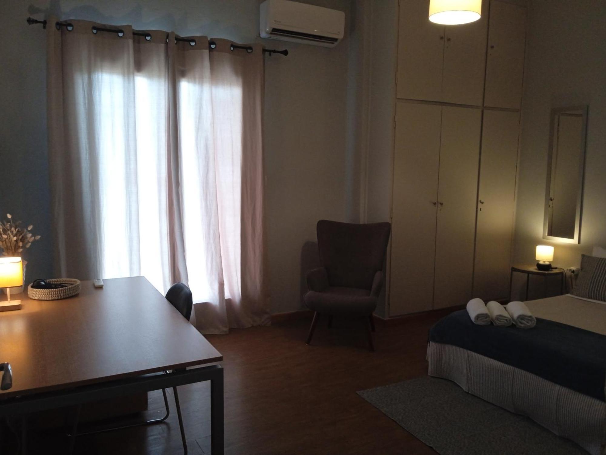 Somfy Apartment Athens Airport Szpáta Kültér fotó